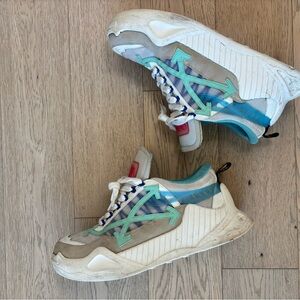 Off-White Men’s ODSY-1000 'White Light Blue' sneakers Size 10